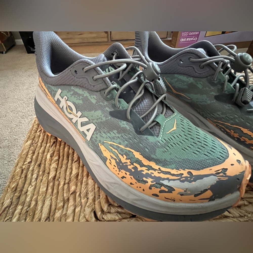 HOKA Stinson 7 running shoes in the Grey Skies/Pale Tangerine , size 9.5 - Picture 3 of 9